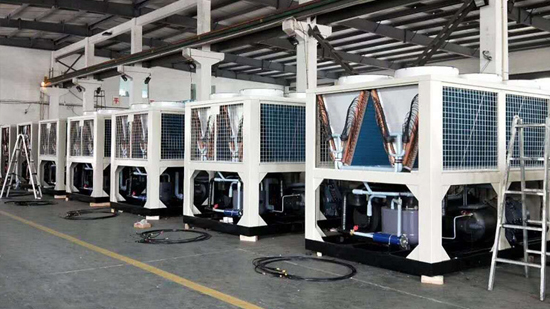 風(fēng)冷螺桿機(jī)組